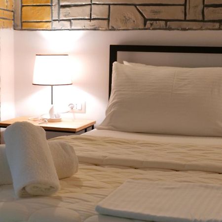 Oceanic Overview Suites Sarande Luaran gambar